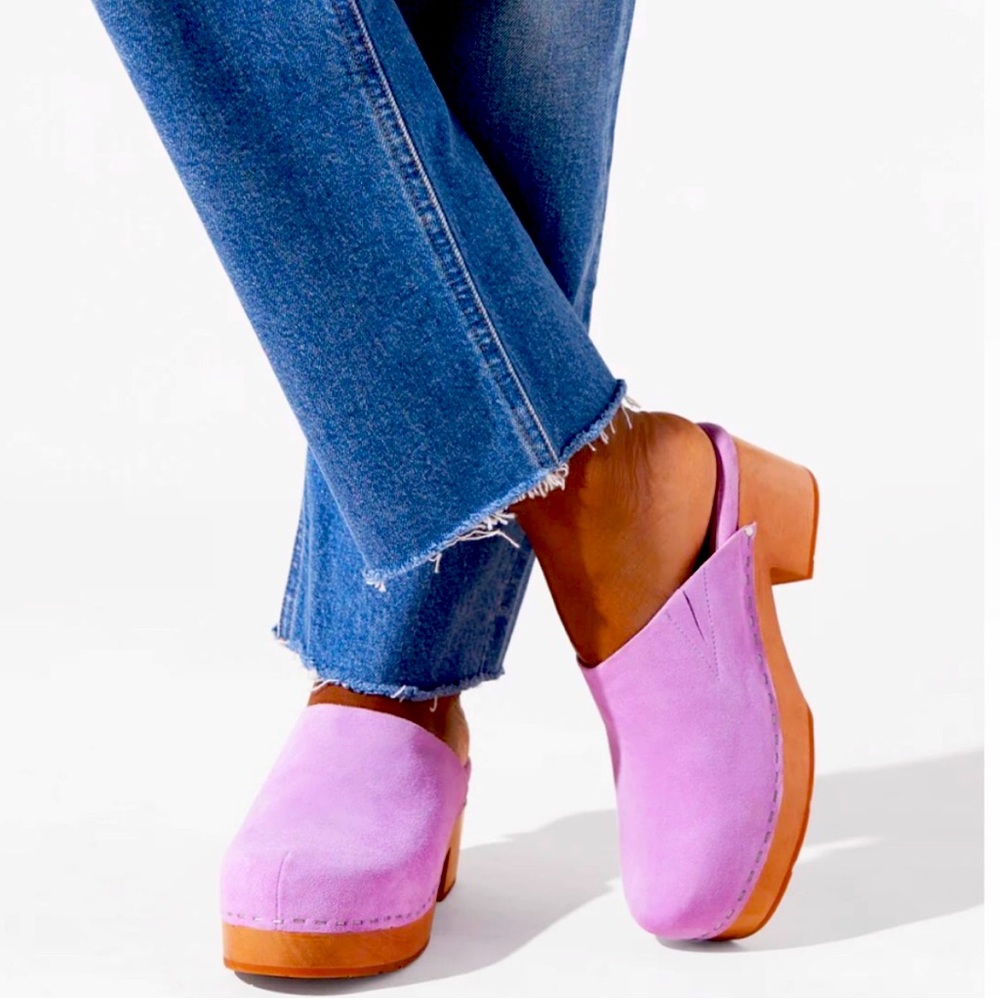 Women’s Lavender Suede Slingback Clogs